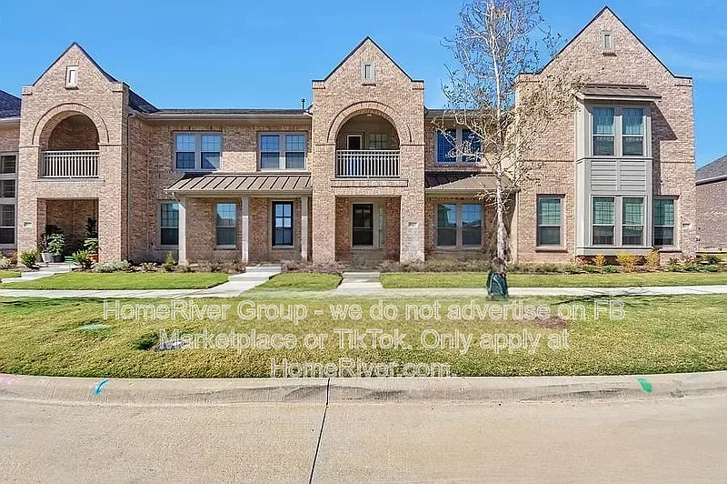 2 bed, 2.5 bath, 1841 sqft, $2,845 — Photo 2