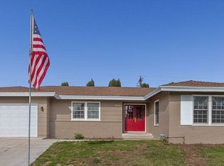 2061 N Lindenholz St, Orange, CA 92865