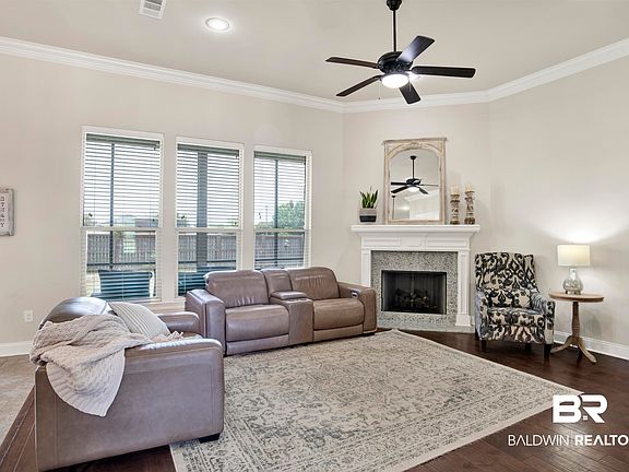 4th image of 2590 Ocala Dr