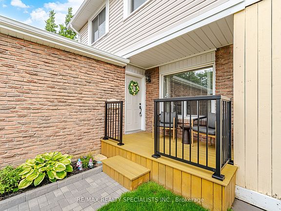 3rd image of 6851 Avila Rd