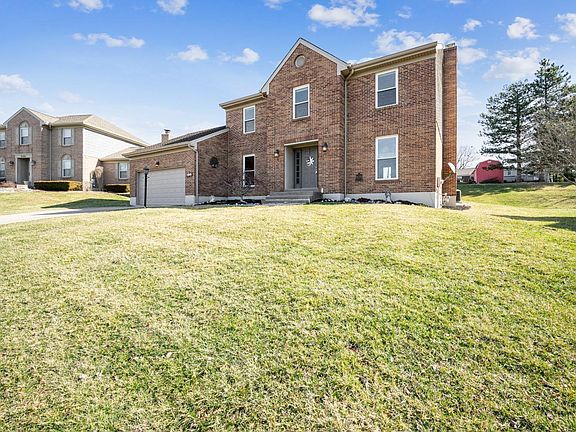 2nd image of 5452 Cecilia Ct
