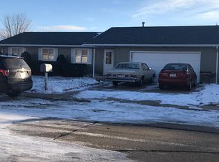 2208 E D St, North Platte, NE 69101