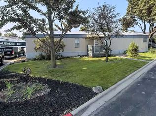 113 Hawthorne Dr, Countryside, IL 60525