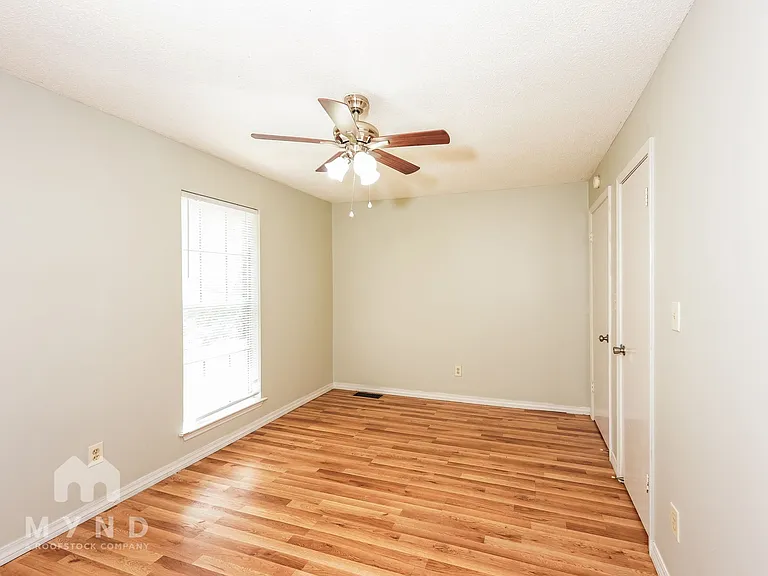 1712 Sam Dr — Photo 14