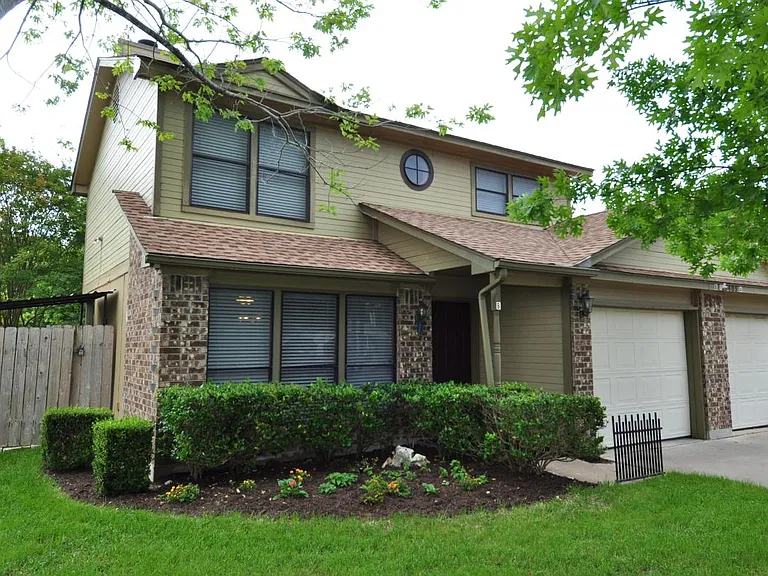 13405 Saddlebrook Trl #B — Photo 2