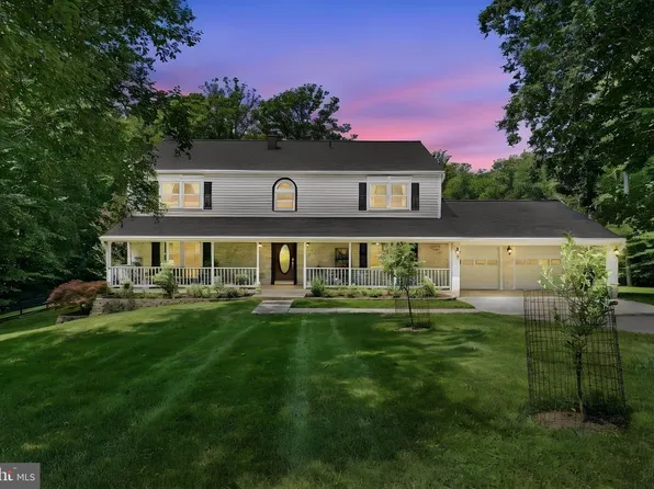 10834 Henderson Rd, Fairfax Station, VA 22039