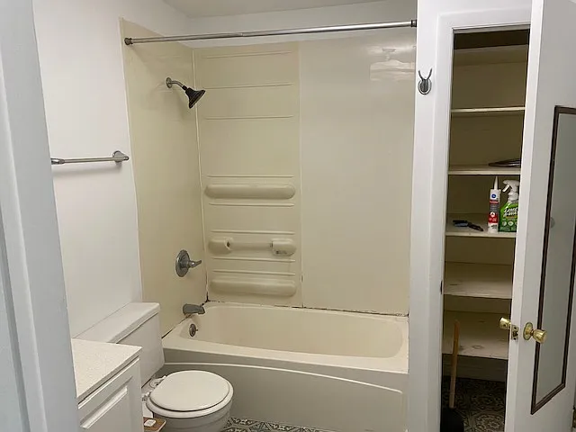 4200 W Liberty Rd #2 — Photo 5