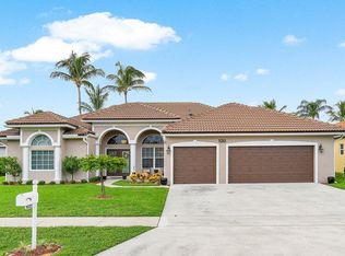 9201 Olmstead Dr, Lake Worth, FL 33467