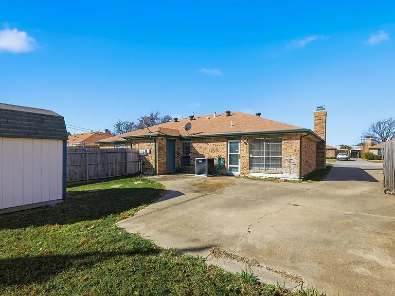 5722 Westchase Dr — Photo 25