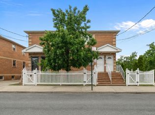 874 Pine Street, Brooklyn, NY 11208