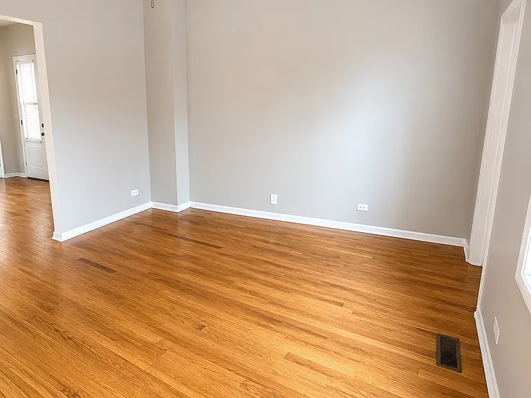 2028 W Armitage Ave #2R — Photo 1