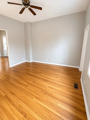 2028 W Armitage Ave #2R Photo 1