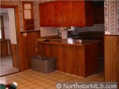 4th image of 19863 University Avenue Ext NE