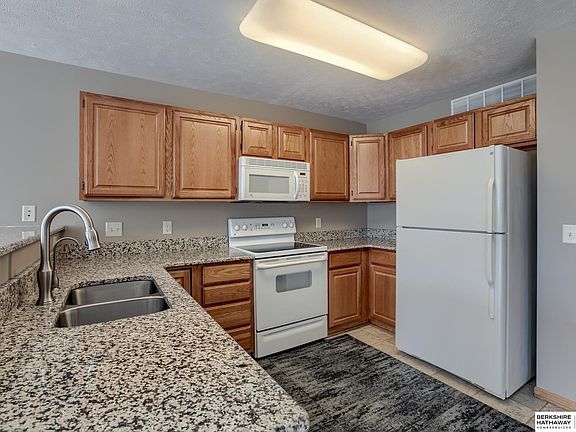 5th image of 1522 Sawyer Ct
