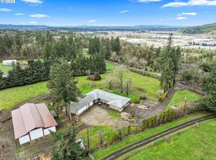 16580 S Cliff View Dr, Oregon City, OR 97045