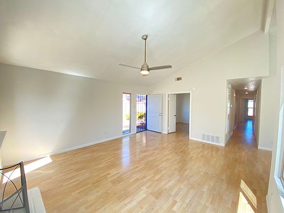 3rd image of 620 Kumquat Way