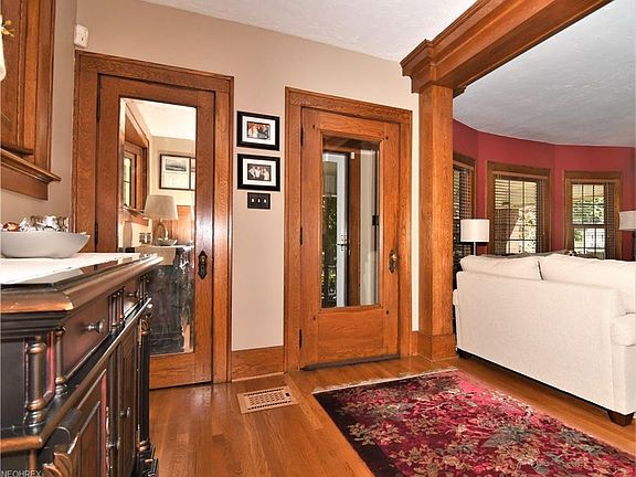 4th image of 44 N Highland Ave