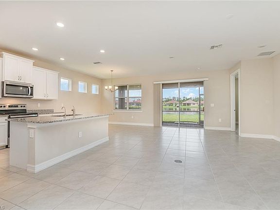 5th image of 3013 Birchin Ln