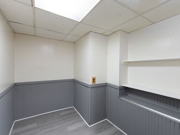 5th image of 317 Branch Ave #1A