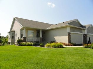 6641 Peony Ln N, Maple Grove, MN 55311