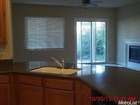 5th image of 1096 Montague Ln