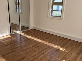 97 Grove St UNIT 1, Haverhill, MA 01832