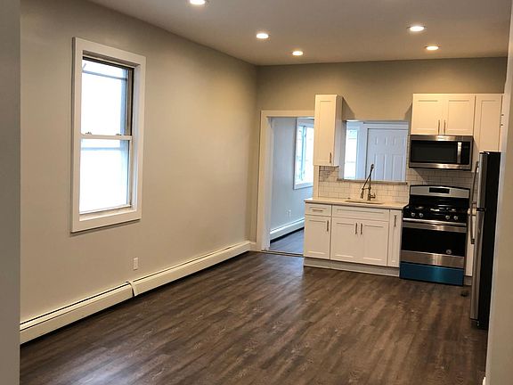 2nd image of 114 Park Ave Floor 1