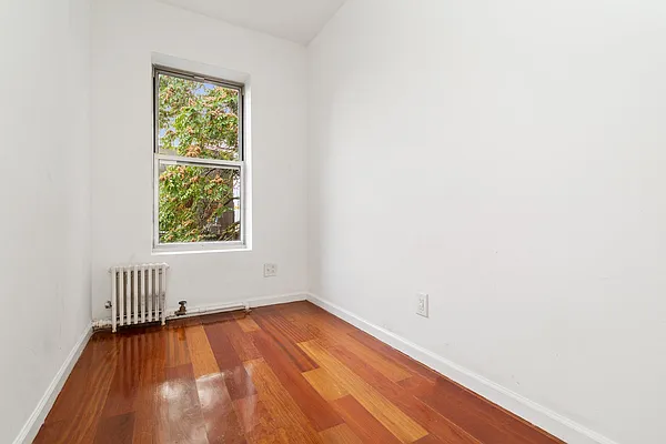 Rented by REAL New York | media 45