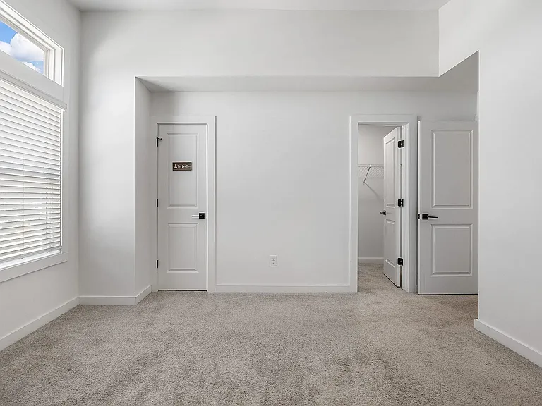 1415 Darrowby Way — Photo 20