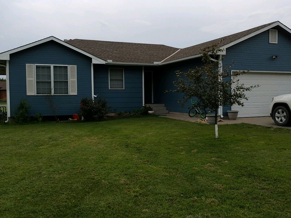 1st image of 209 N Pacific Ave