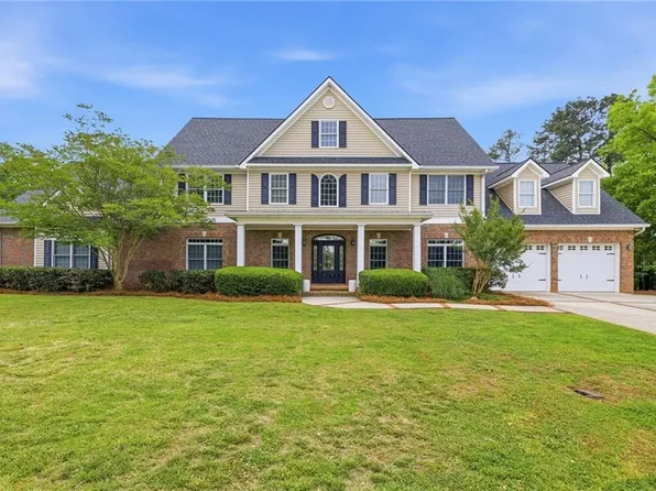 4337 Mountain View Rd, Oakwood, GA 30566