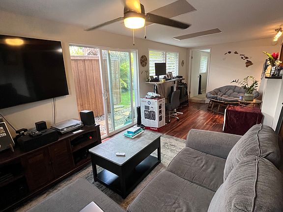 Flexible living space, open kitchen concept