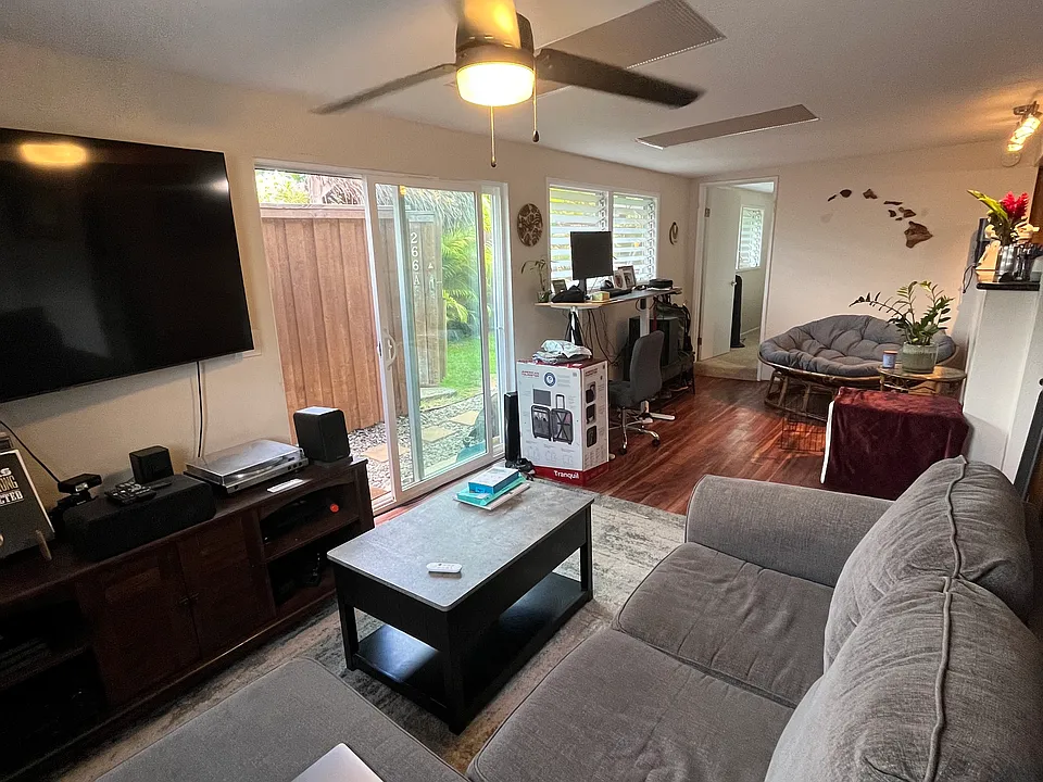 Flexible living space, open kitchen concept