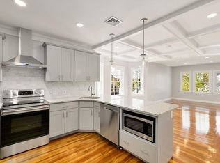 39 Mount Vernon St #2, Boston, MA 02132