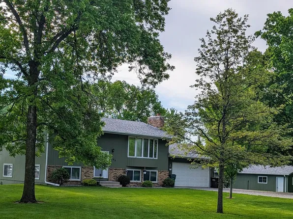 12580 Park Dr, Rogers, MN 55374