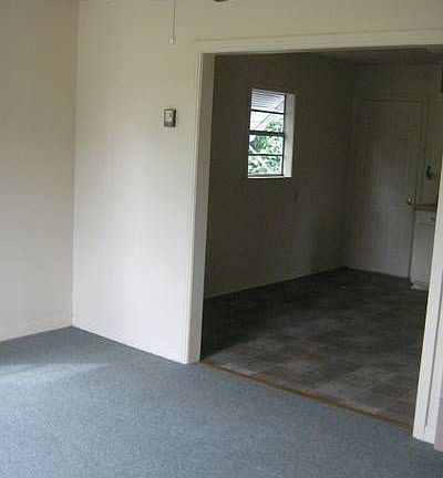 2nd image of 301 W Avenue I