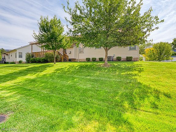 4th image of 6940 Ravenswood Dr