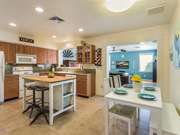 3733 W Villa Rita Dr-7