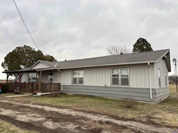 1604 15th St, Severy, KS 67137