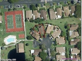 13108 SW 90th Pl, Miami, FL 33176