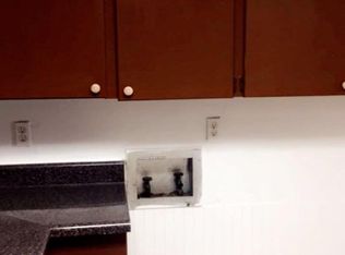 2228 Grove St APT C, Vicksburg, MS 39183