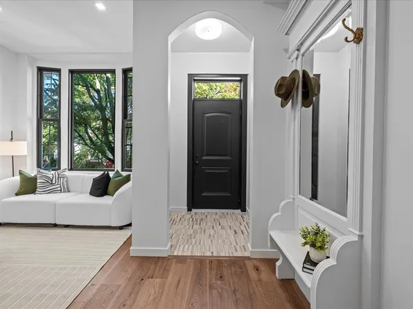 1360 Bergen Street image 27 of 28