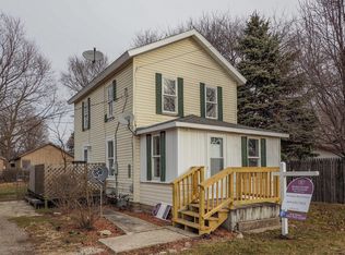 107 Heath Ave, White Pigeon, MI 49099