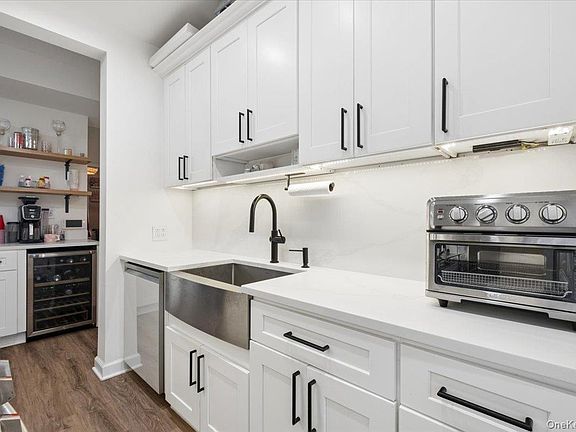 2nd image of 178 Garth Road #TL