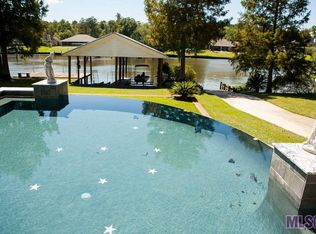 13095 Diversion Canal Rd, Saint Amant, LA 70774