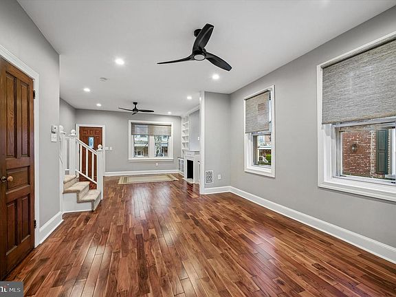 3rd image of 526 Arthur St