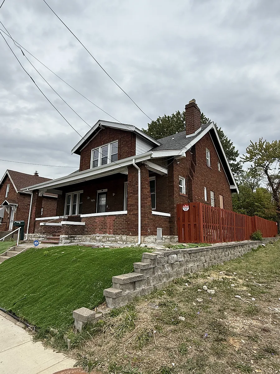 House Side. Off-street parking. - 8645 Natural Bridge Rd