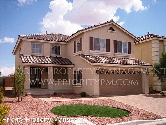2nd image of 10878 Royal Highlands St