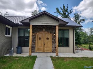435 Barbee Ln, Scottsboro, AL 35769
