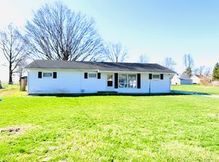 570 1st North St, Wellington, IL 60973